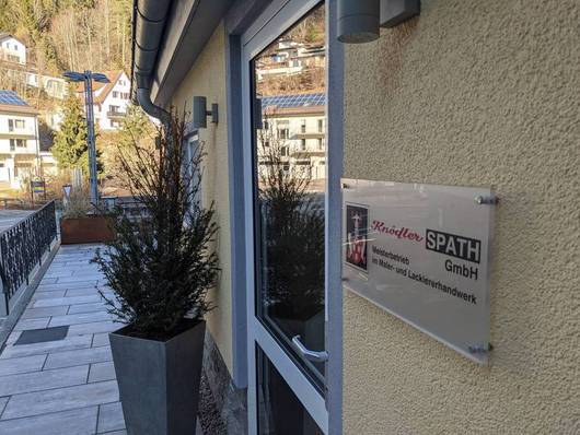 117226_eingangstuere_knoedler