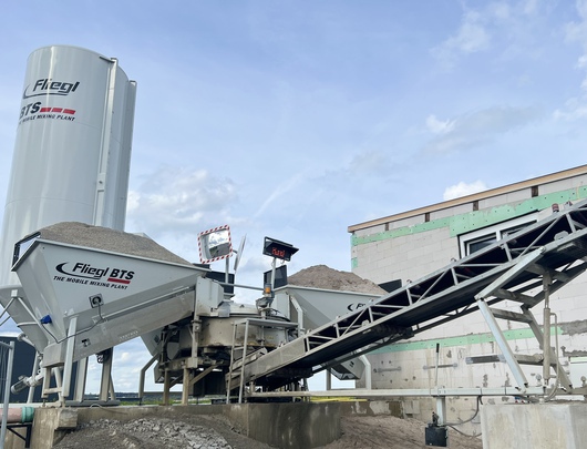 111801_lang_betontankstelle