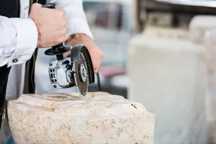 17206_laubmeier_header