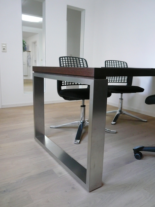 35103_detail-2-schreibtisch