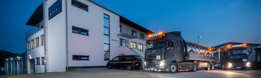 102043_b_teamwork_05