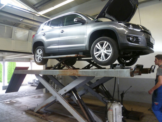 102818_service_1110658-1