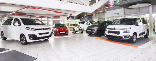 105789_citroen-autohaus-prinz-verkaufsraum-01