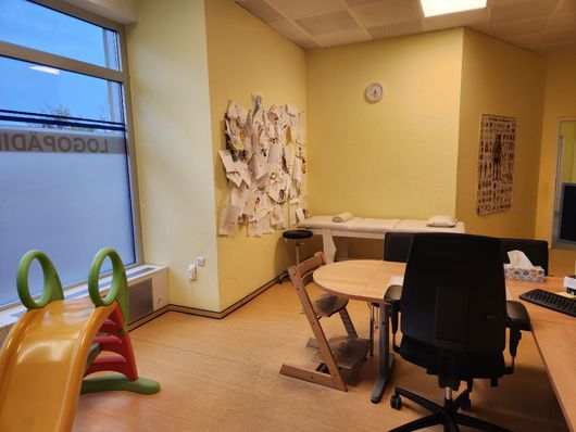 115526_bergl_raum_gross