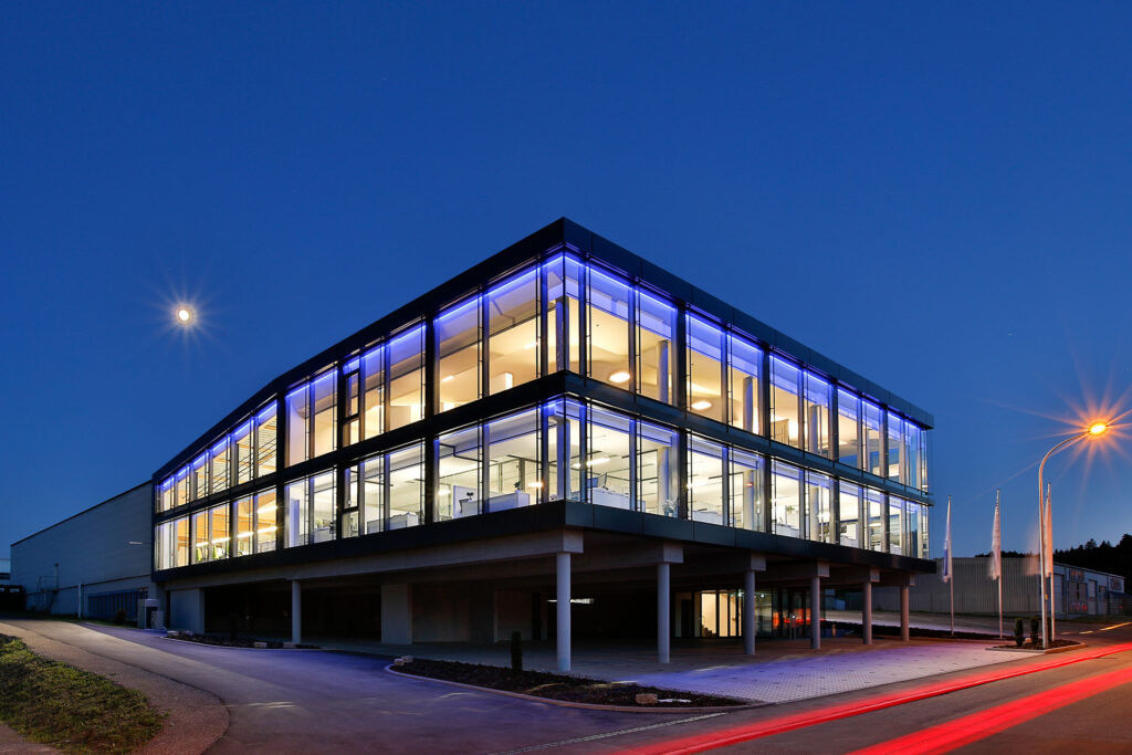 116266_woessner_fassade