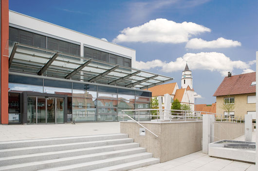 117401_rathaus_treppe