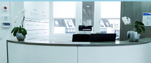 56029_site_header_kontakt