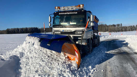 103809_schneeraeumer
